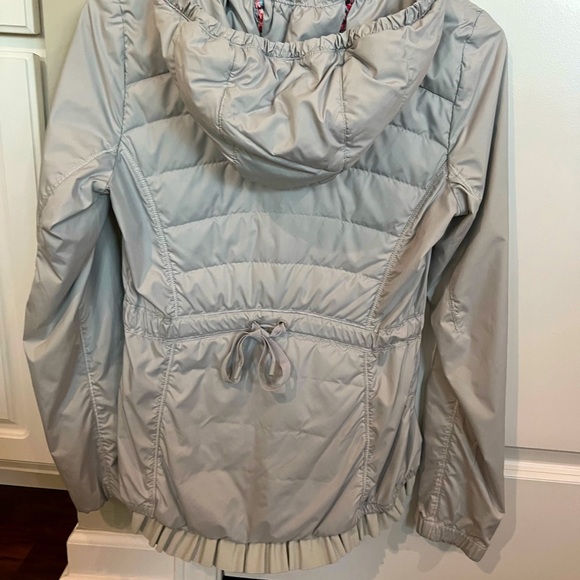 Lululemon jacket - Picture 2 of 4